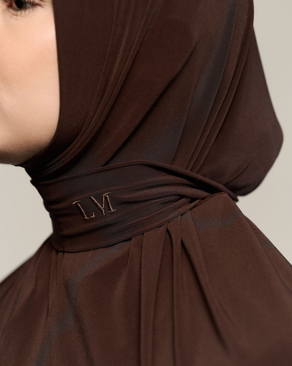 Lumière Choco Brown